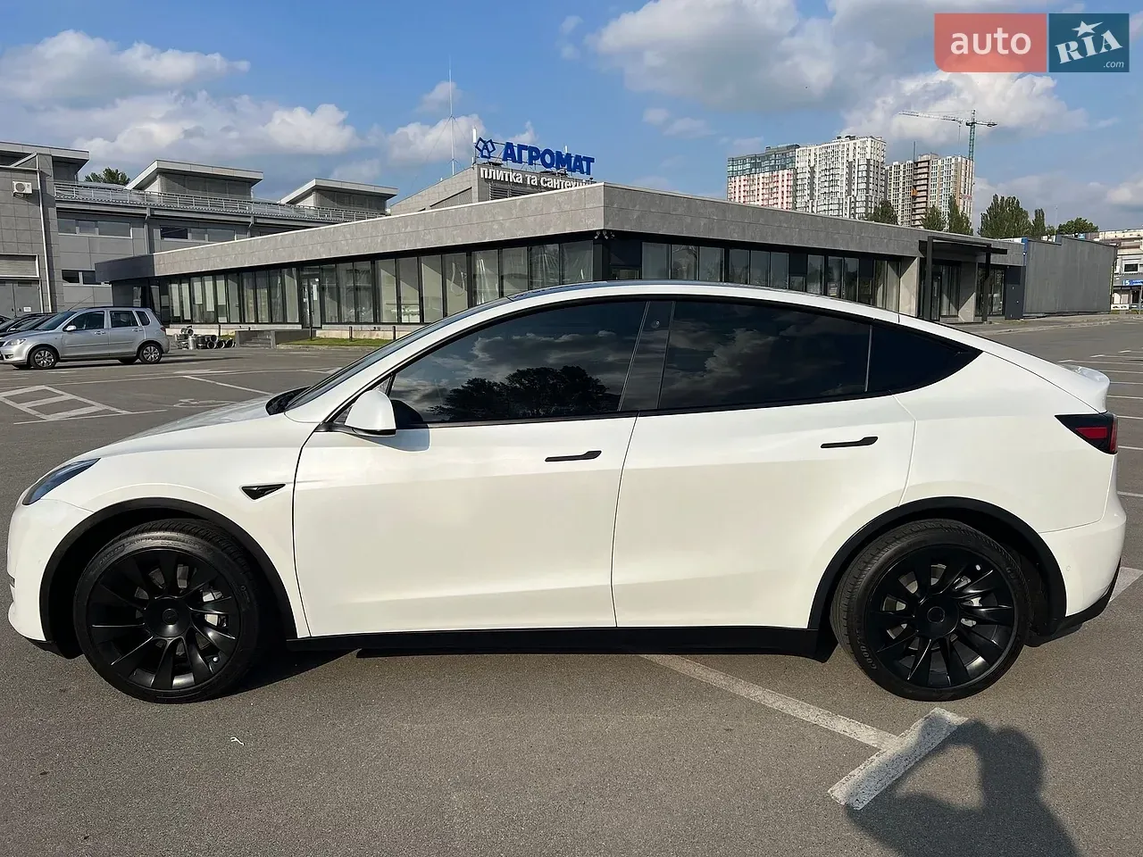 Tesla Model Y 2021 photo 4