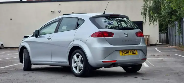 Seat Leon 2011 photo 4