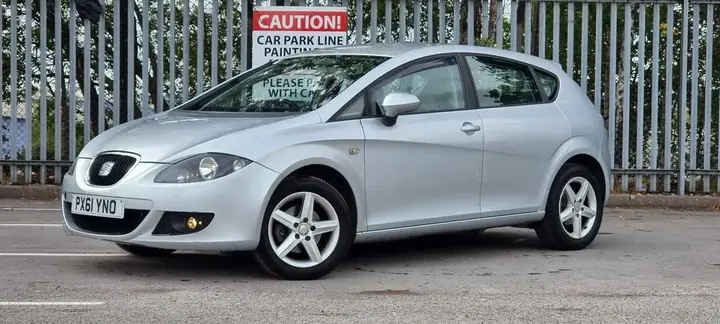 Seat Leon 2011 photo 3
