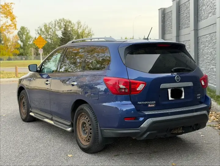 Nissan Pathfinder 2017 photo 3