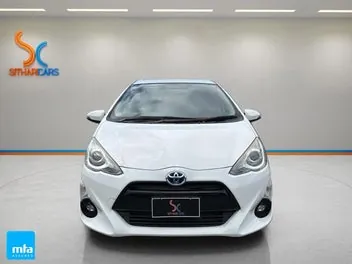 Toyota Aqua 2015 photo 5