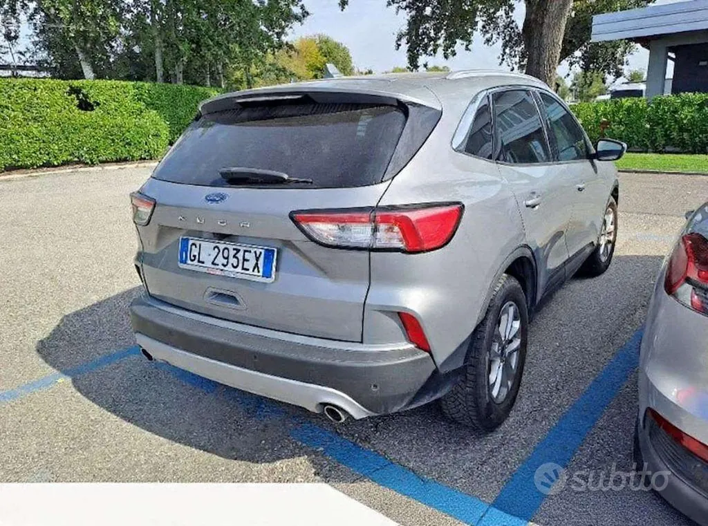 Ford Kuga 2022 photo 4