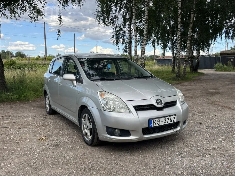 Toyota Corolla Verso 2007 photo 2