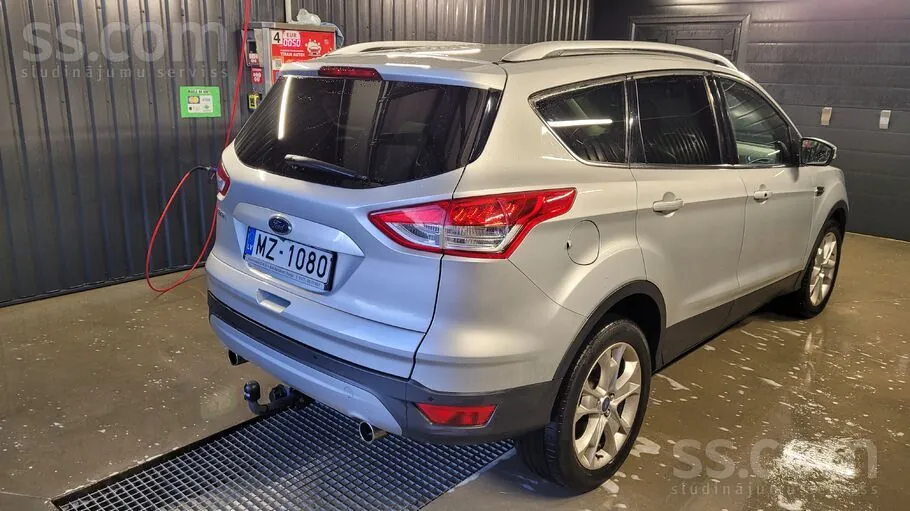 Ford Kuga 2013 photo 5