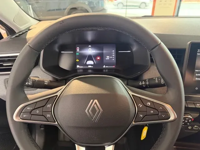 Renault Clio 2026 photo 3
