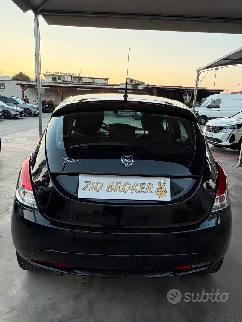 Lancia Ypsilon 2018 photo 4