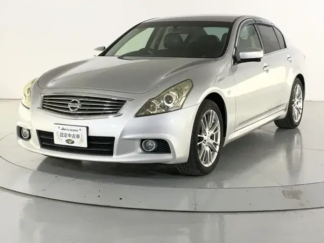 Nissan Skyline