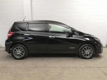 Nissan Note 2017 photo 4