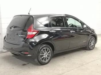 Nissan Note 2017 photo 3