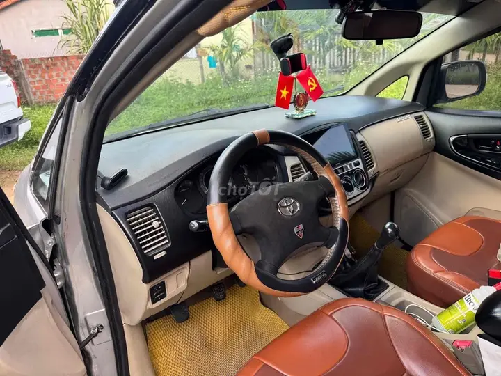 Toyota Innova 2007 photo 4