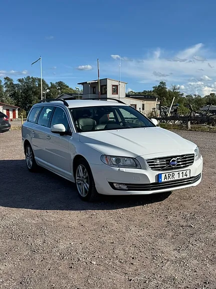 Volvo V70 2015 photo 5
