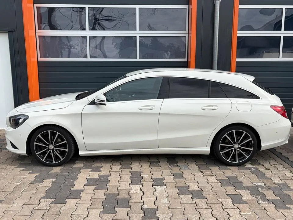 Mercedes-Benz Cla 180 Shooting Brake Urban