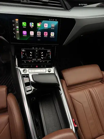 Audi E-Tron 2021 photo 4