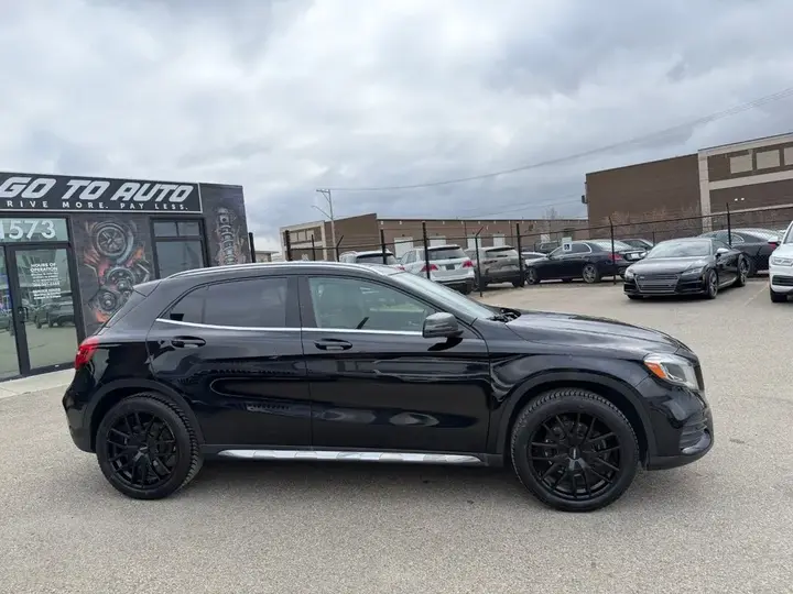 Mercedes-Benz Gla 2018 photo 3
