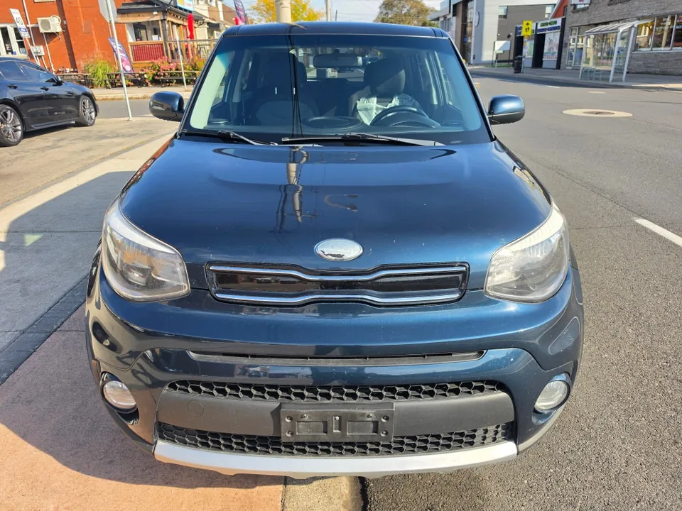 Kia Soul 2018 photo 2