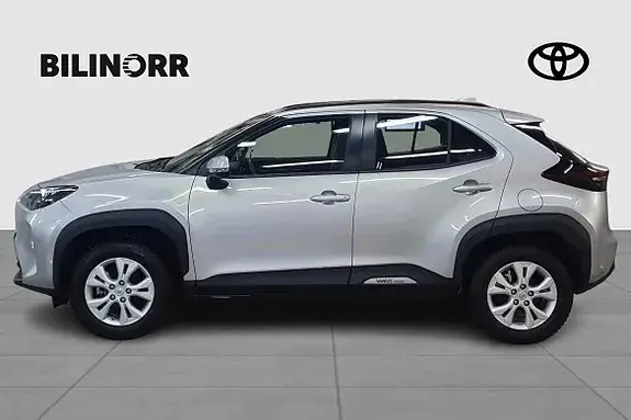 Toyota Yaris Cross 2025 photo 3