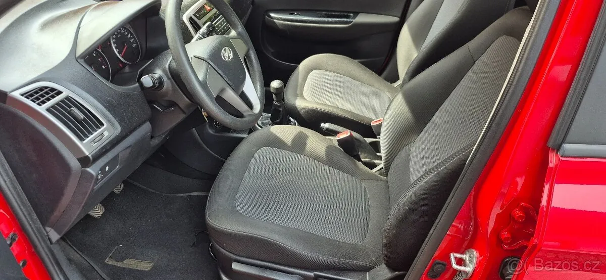 Hyundai I20 2013 photo 5