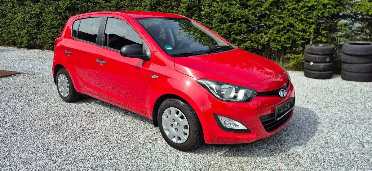 Hyundai I20