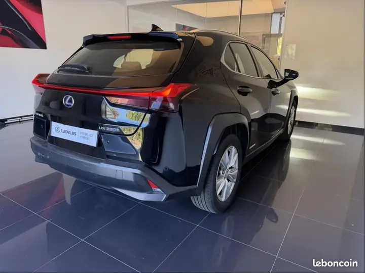 Lexus Ux 2020 photo 5
