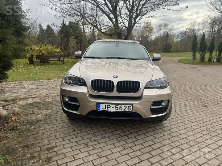BMW X6 2014 photo 2