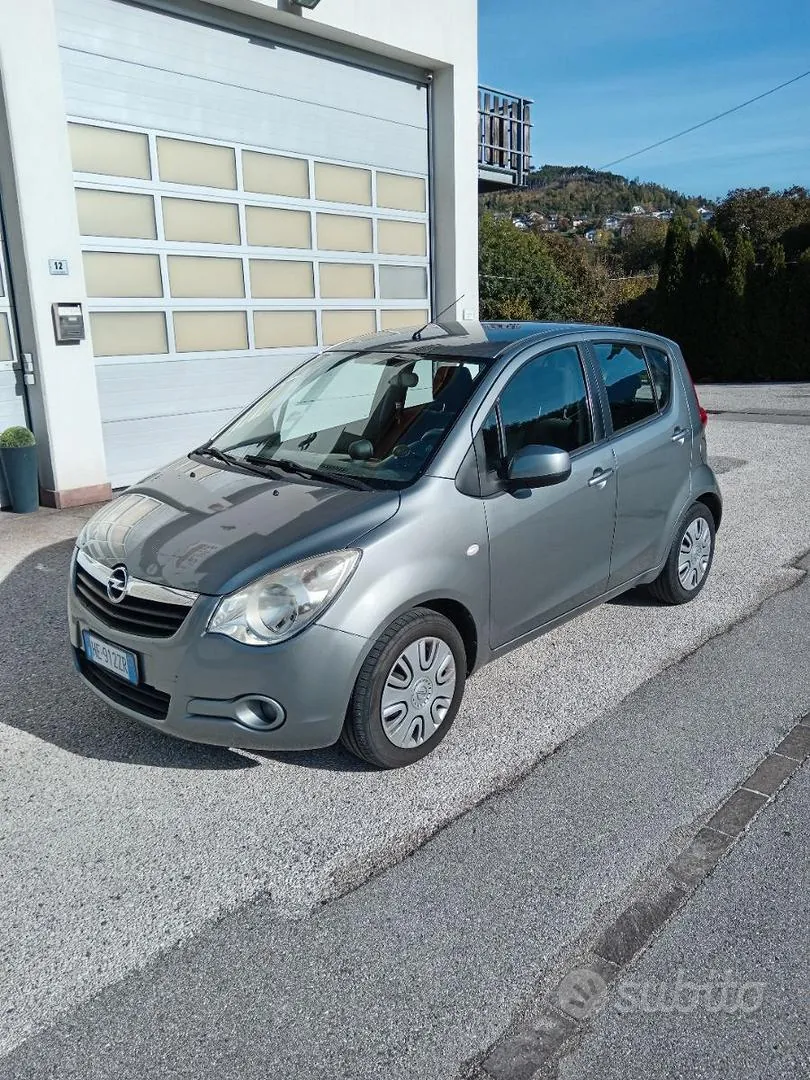 Opel Agila