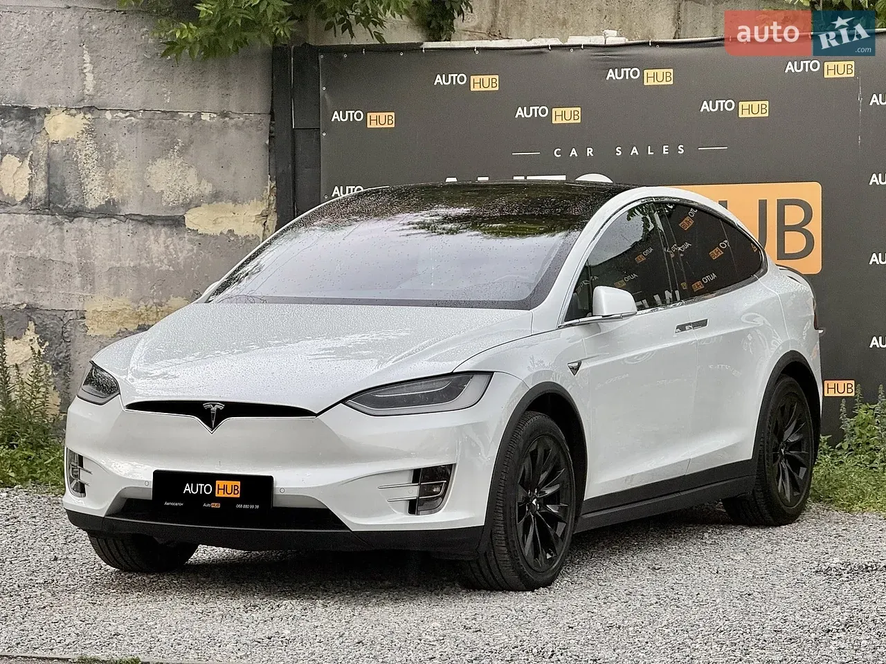 Tesla Model X 2017 photo 3