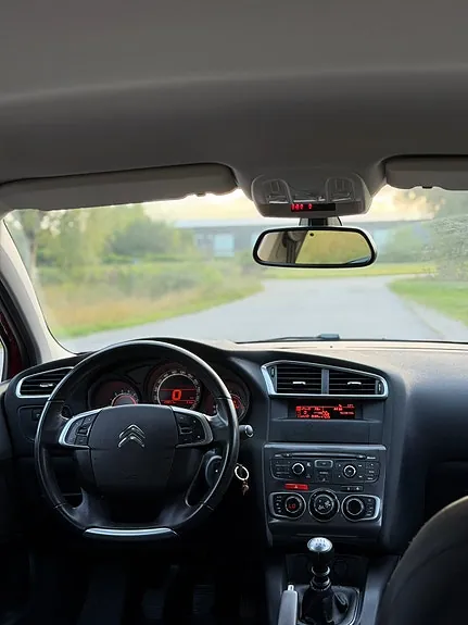 Citroen C4 2014 photo 5