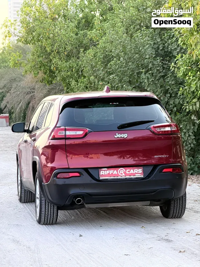 Jeep Cherokee 2016 photo 3