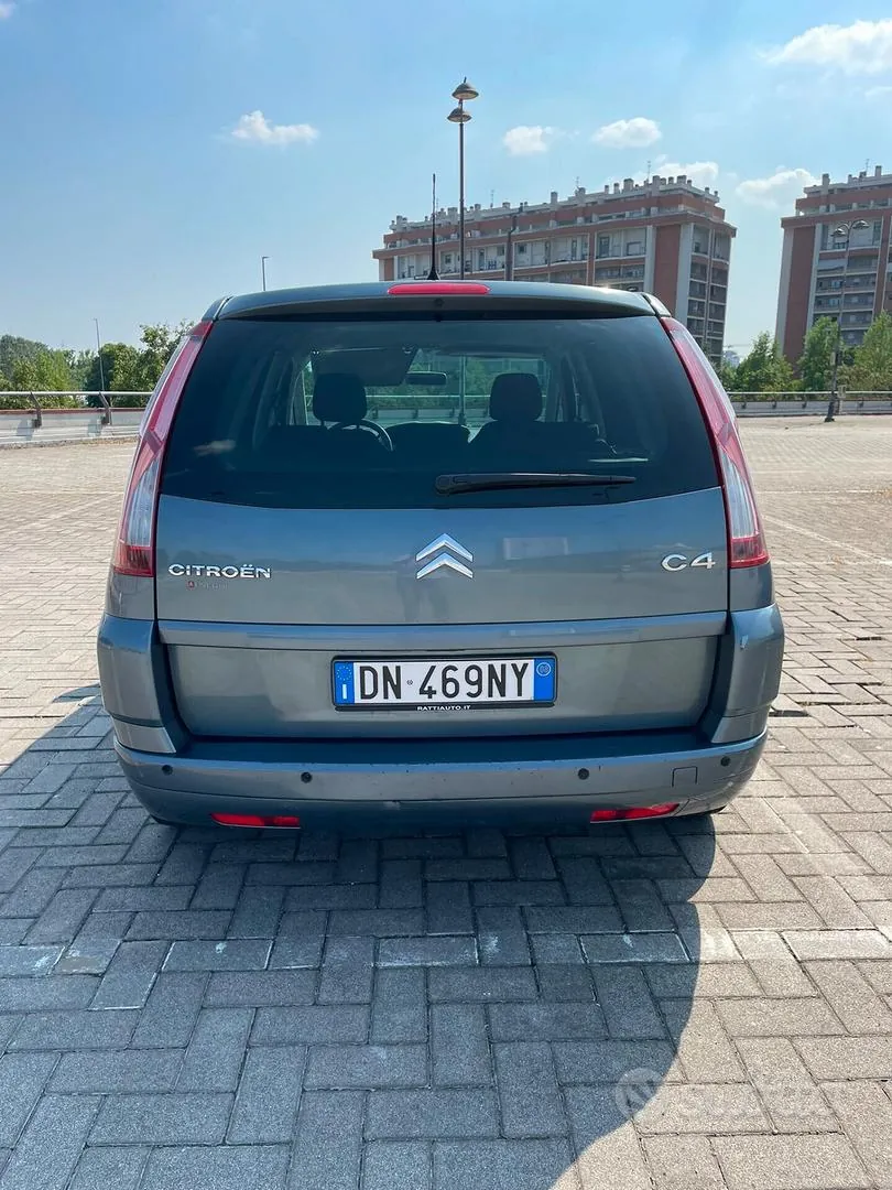 Citroen C4 Grand Picasso 2008 photo 4