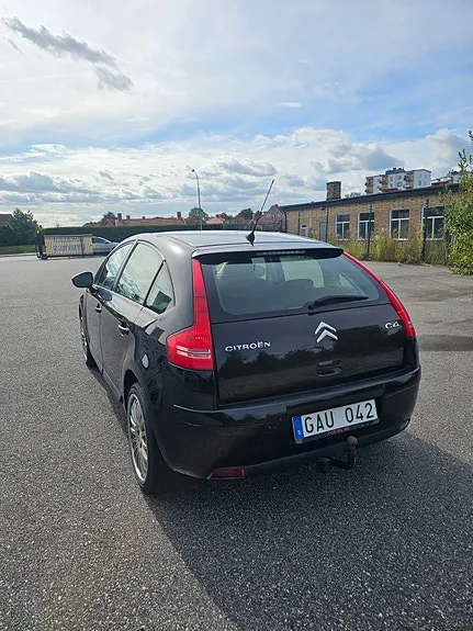 Citroen C4 2009 photo 5