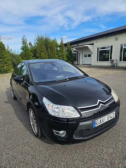 Citroen C4 2009 photo 2