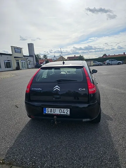 Citroen C4 2009 photo 4