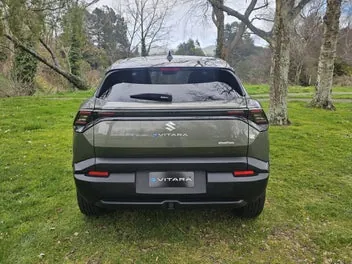 Suzuki E Vitara 2026 photo 5