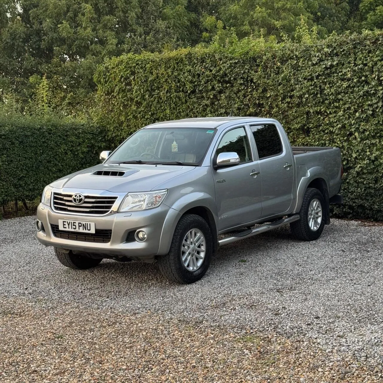 Toyota Hilux 2015 photo 4