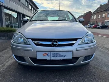Opel Corsa 2004 photo 2