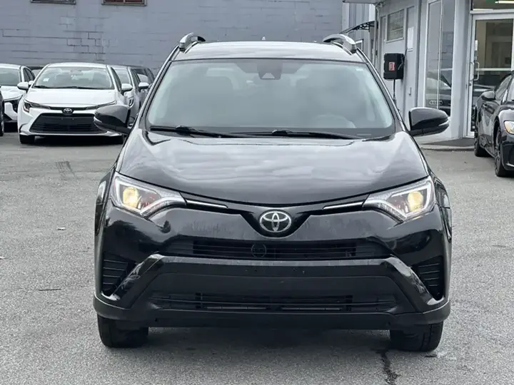 Toyota Rav4 2018 photo 2