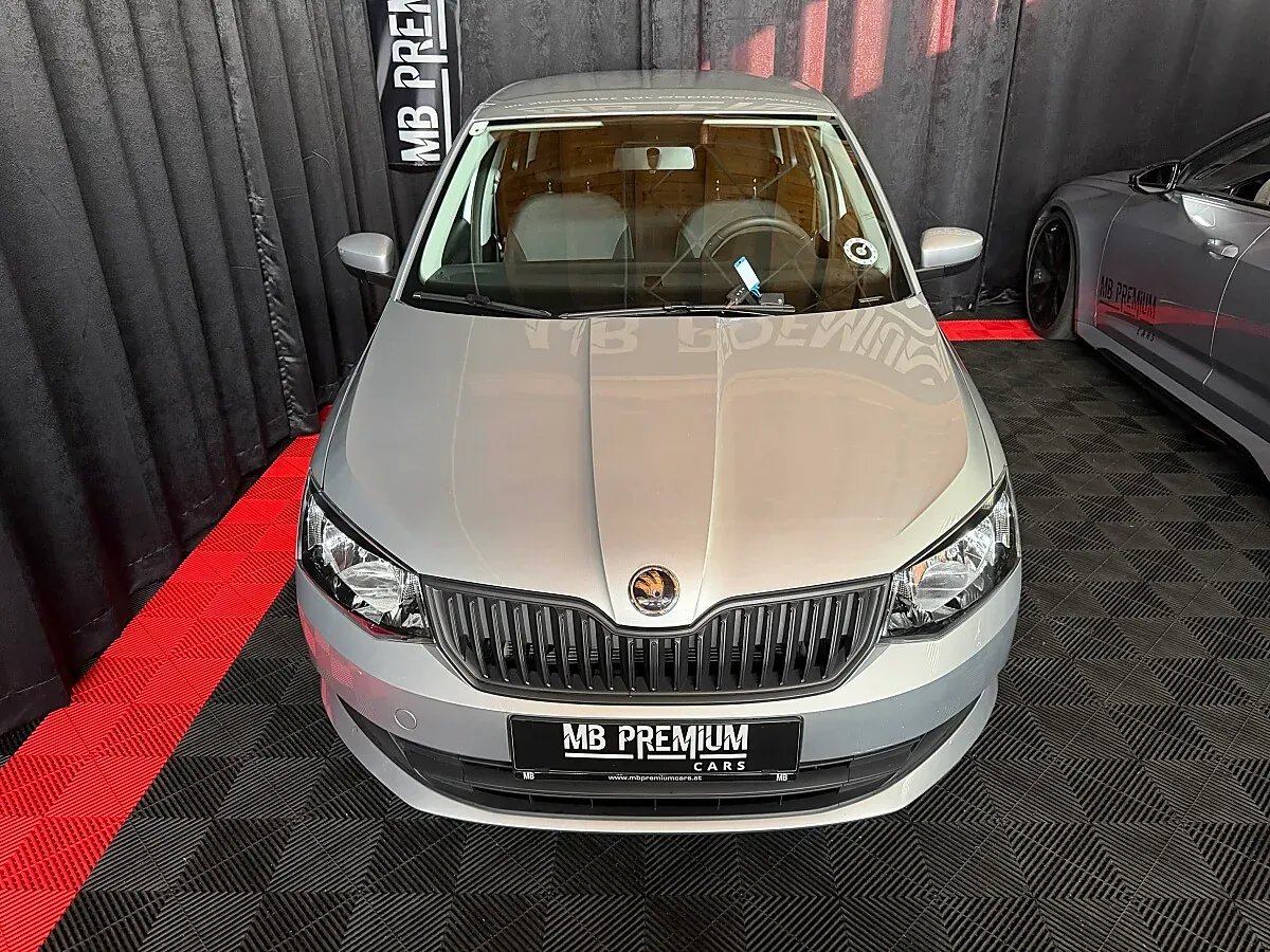 Skoda Fabia 2017 photo 3