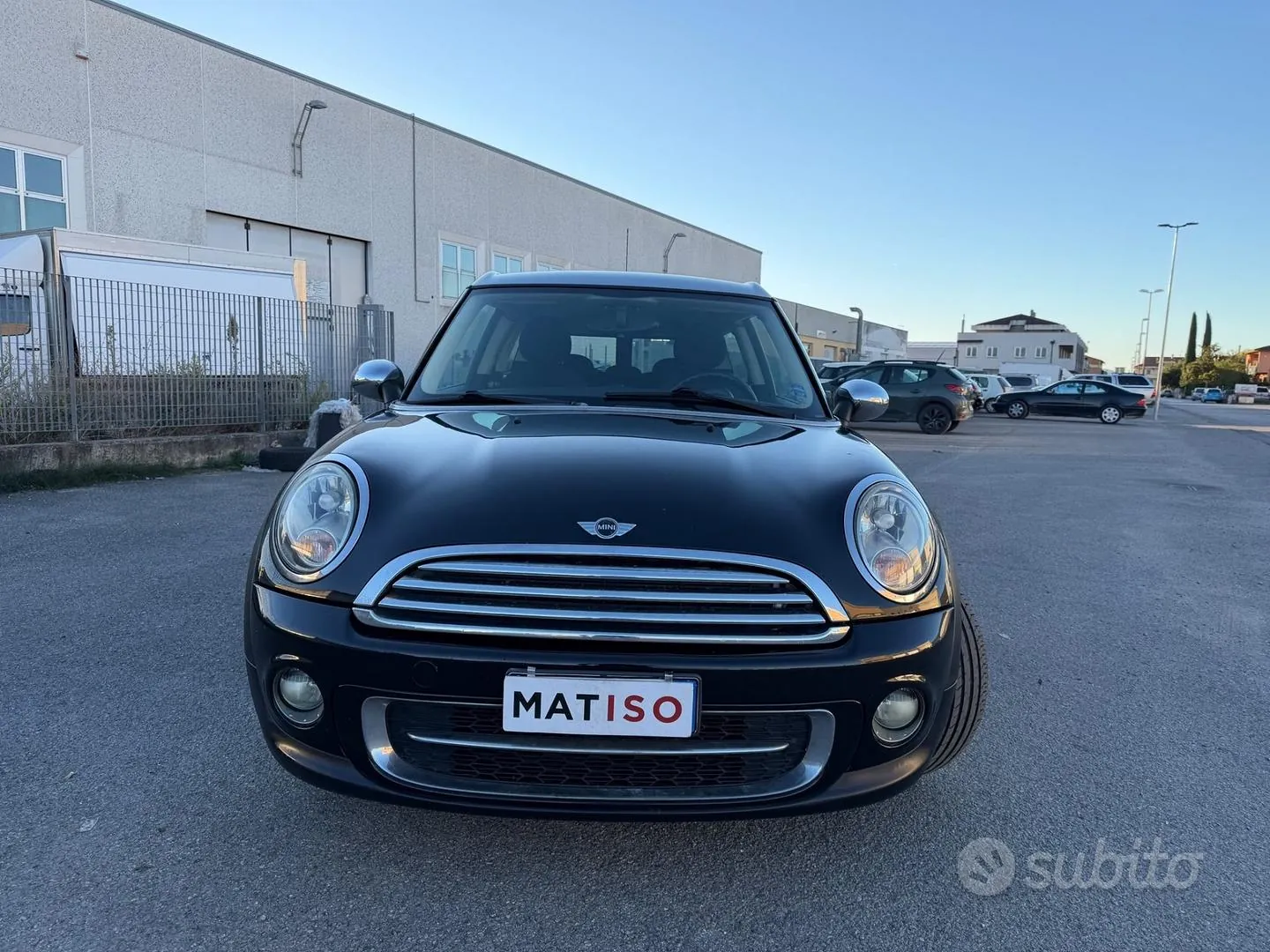 Mini Mini Clubman 2011 photo 2