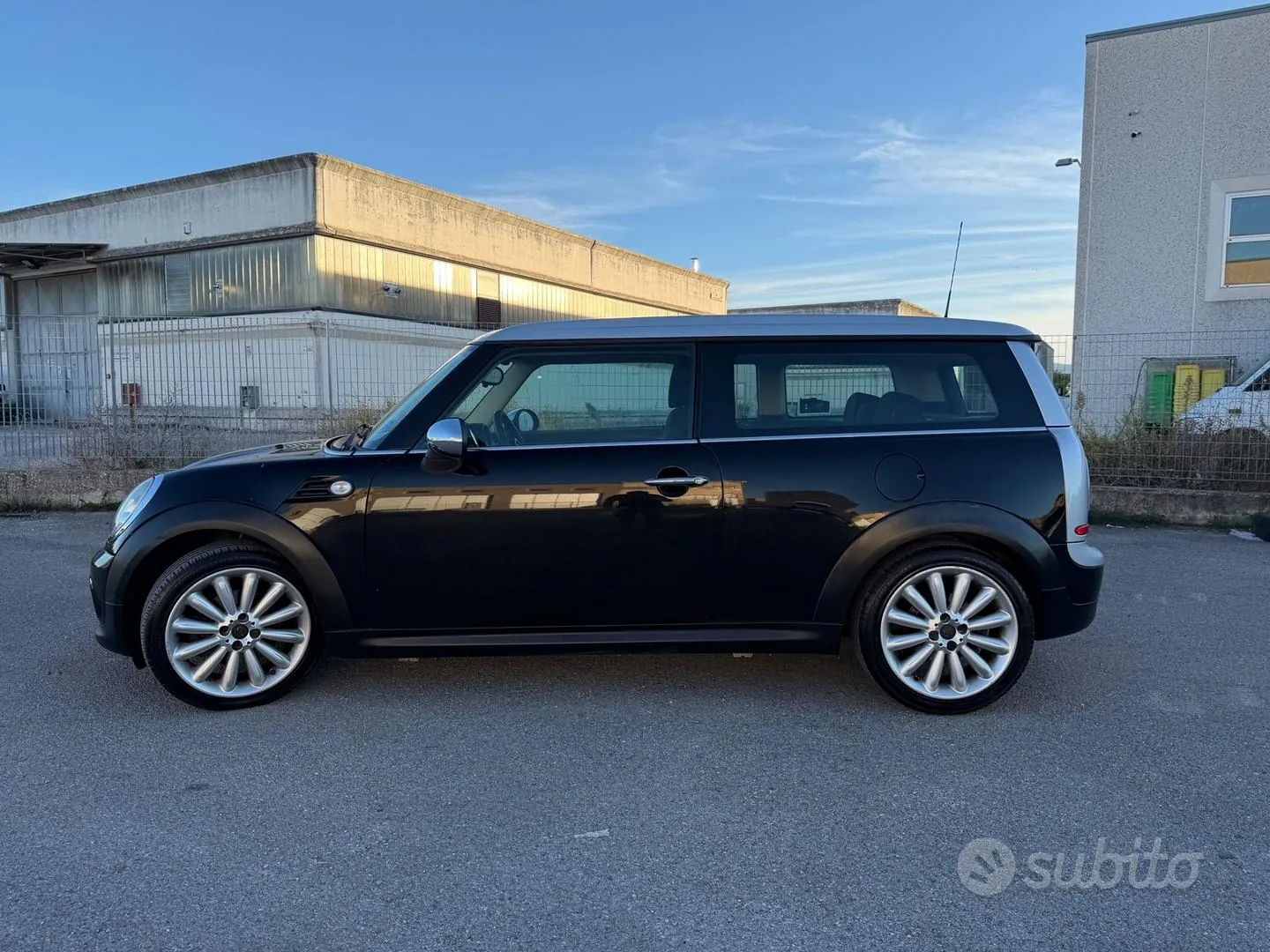 Mini Mini Clubman 2011 photo 4