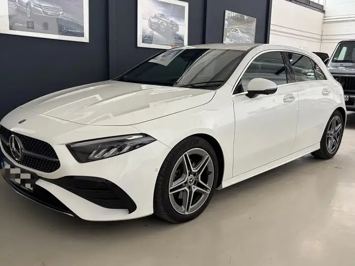 Mercedes-Benz A 200 D