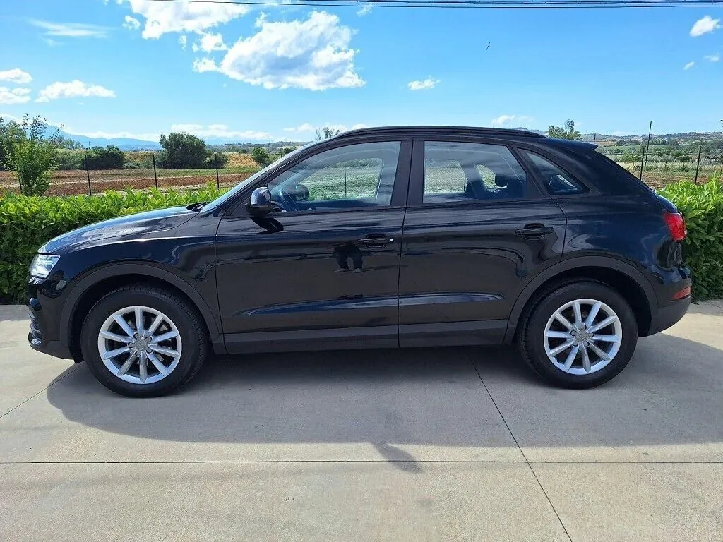 Audi Q3 2015 photo 3