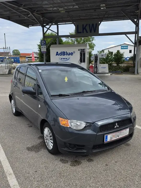 Mitsubishi Colt