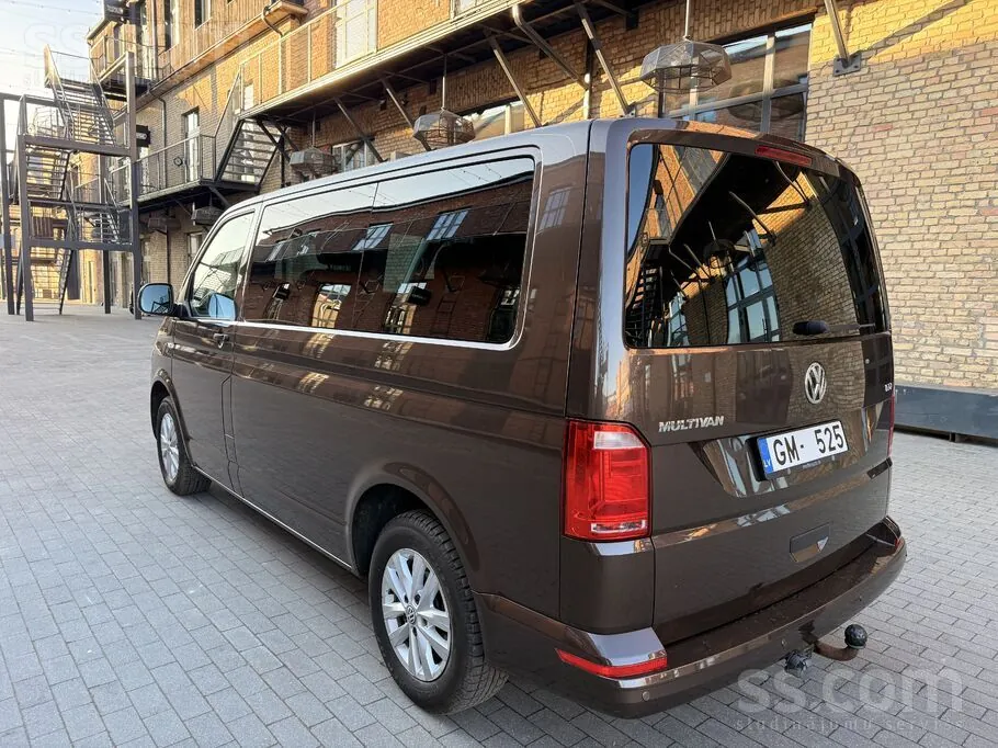 Volkswagen Multivan 2017 photo 2