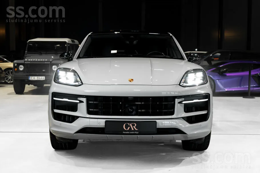 Porsche Cayenne 2024 photo 2