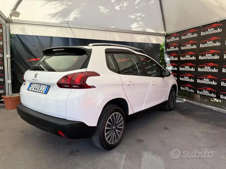 Peugeot 2008 2017 photo 4