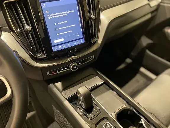 Volvo Xc60 2023 photo 4