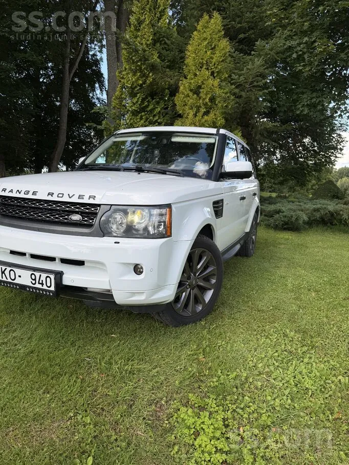Land Rover Range Rover Sport 2011 photo 2