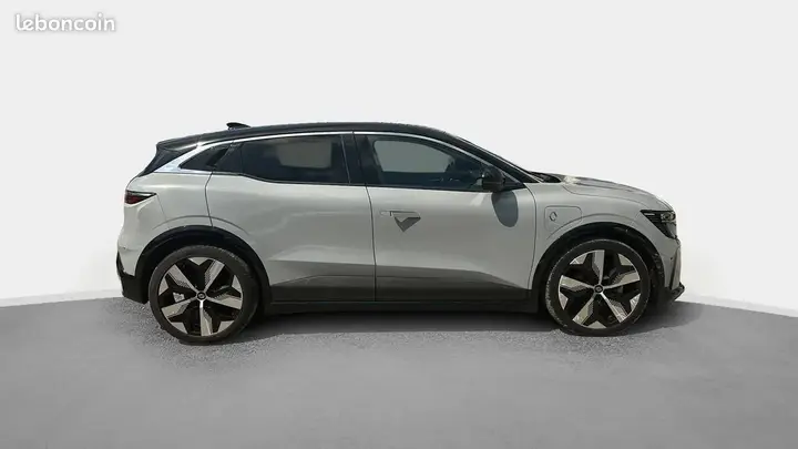 Renault Megane 2023 photo 5