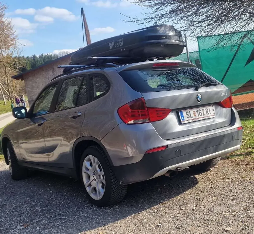 BMW X1 2011 photo 2