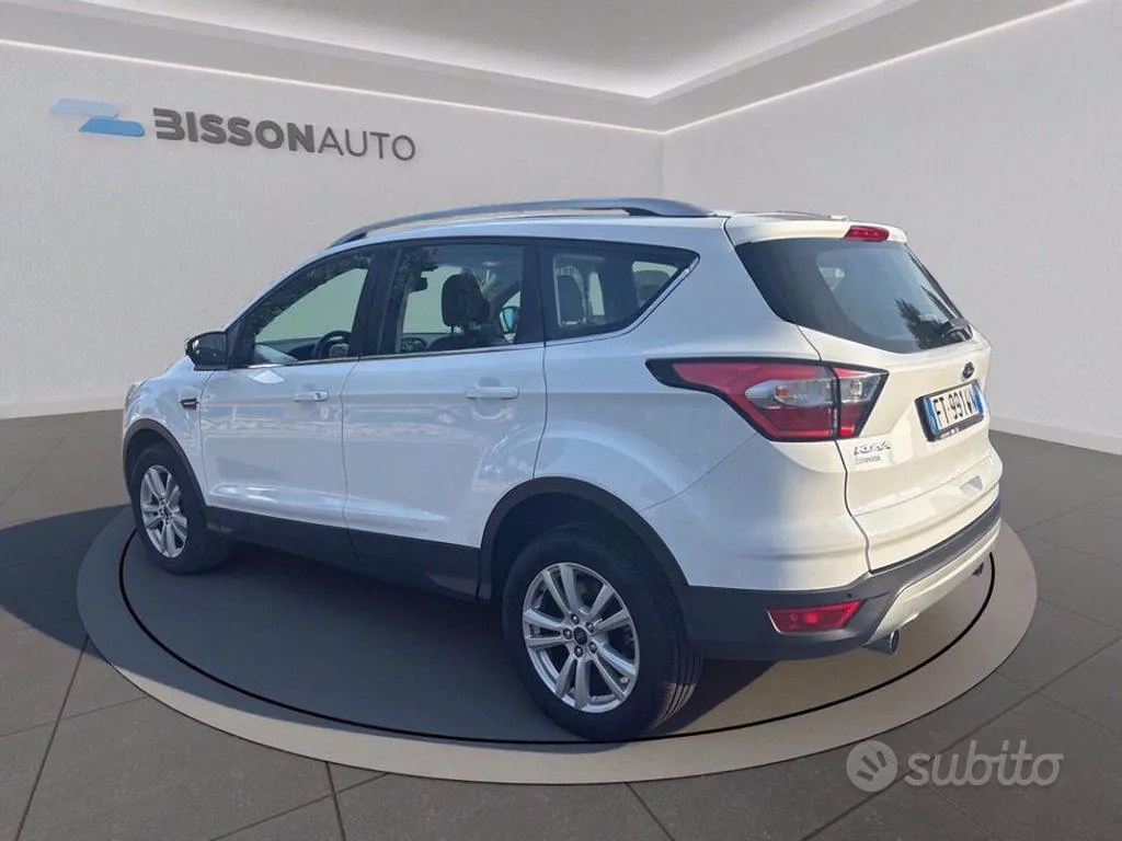 Ford Kuga 2019 photo 2